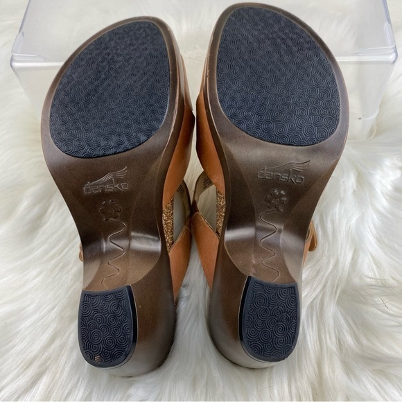 DANSKO CLOGS -MULES SLIP ON - Picture 10 of 11
